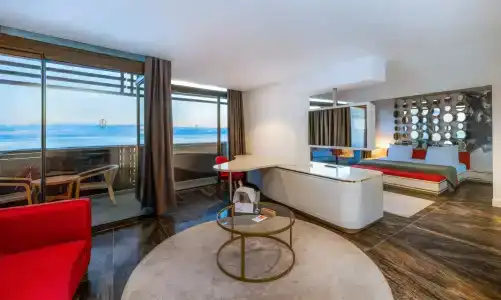 Nirvana Cosmopolitan - 49