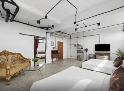 Quip Bed & Breakfast - 41