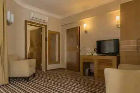 Grand Cettia - 44