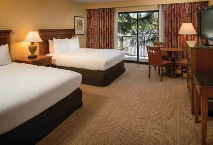 DoubleTree by Hilton Seattle Airport - 36