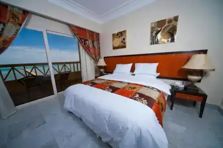 Amc Royal & Spa - 61