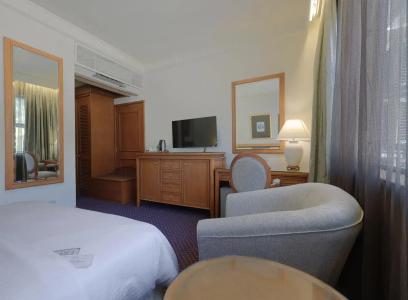 The Jesselton - 56