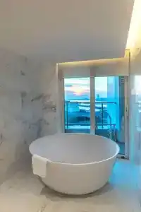 Radisson Blu Istanbul Ottomare - 191
