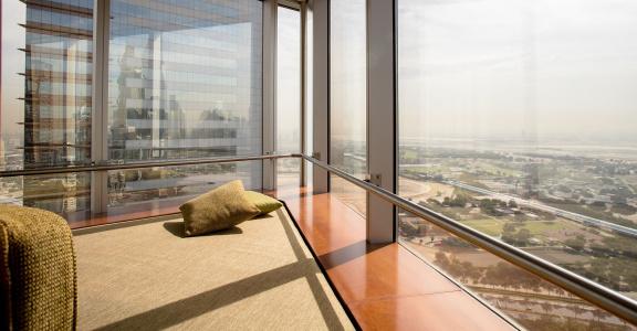 Jumeirah Emirates Towers - 80