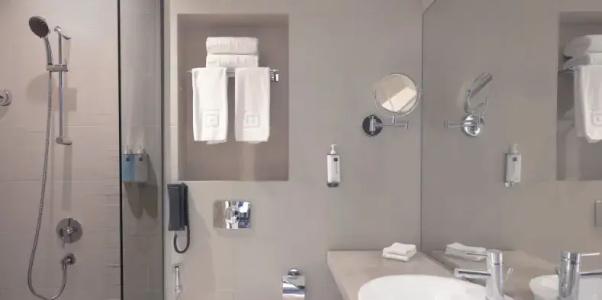 Centro Sharjah - by Rotana - 32