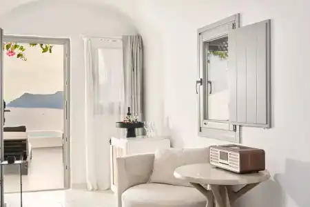 Charisma Suites - 47