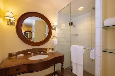The Kahala and Resort - No Resort Fee - 97