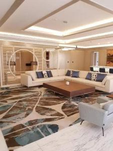 Royal m & Resort Abu Dhabi - 57