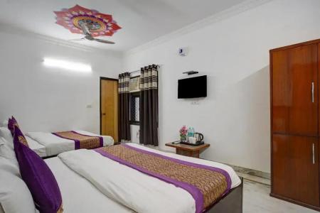 Hindustan- by Backpackers Heaven - 140