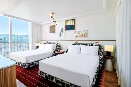 Virgins Las Vegas, Curio Collection by Hilton - 126