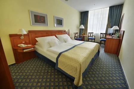 Ramada Prague City Centre - 27