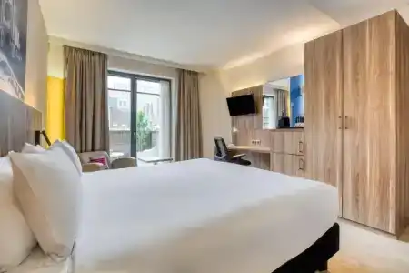 Holiday Inn Brussels Schuman, An Ihg - 9