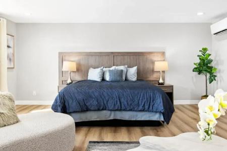 Serene Vegas Boutique - 33