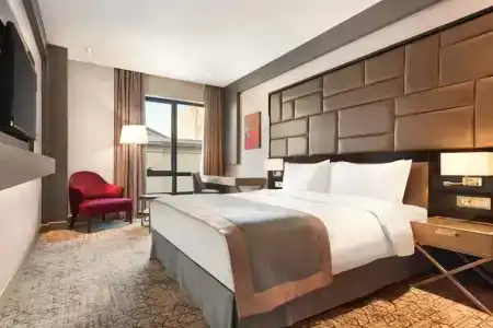 Wyndham Grand - 36