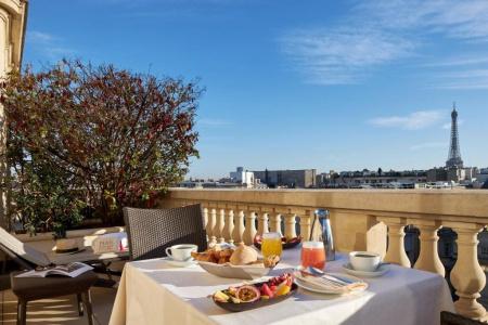 Hôtel Raphael - 84