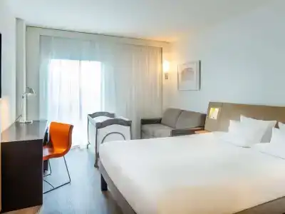 Novotel Barcelona City - 43
