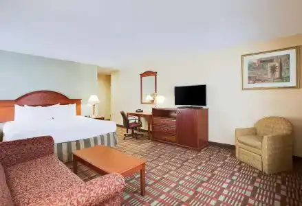 La Quinta Inn By Wyndham Queens (New York City) - 17