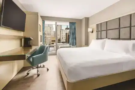 Hilton Garden Inn New York Times Square North - 2