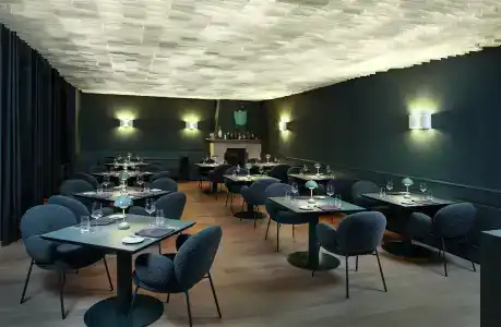 Maximilian’s - 24