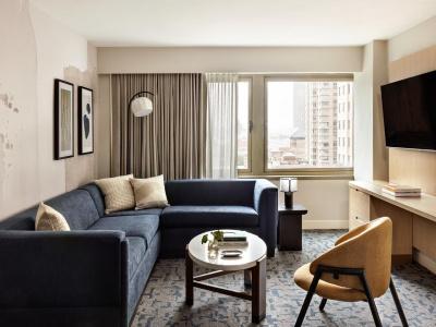 Hilton Garden Inn Times Square - 41