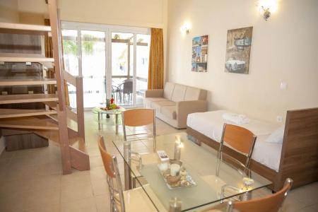 Alia Luxury Suites - 114