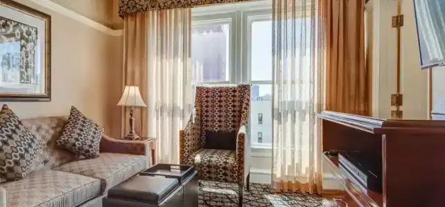 Gaslamp Plaza Suites - 50