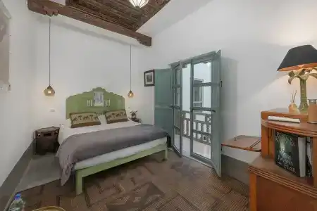 Riad Le j - 22