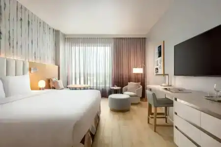 Radisson Blu Anaheim - 3