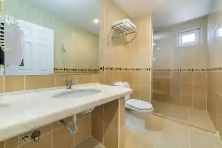 Royalisa City Apart - 34