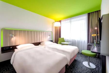 Park Inn by Radisson Nürnberg - 37
