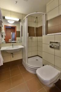 City Inn - 20