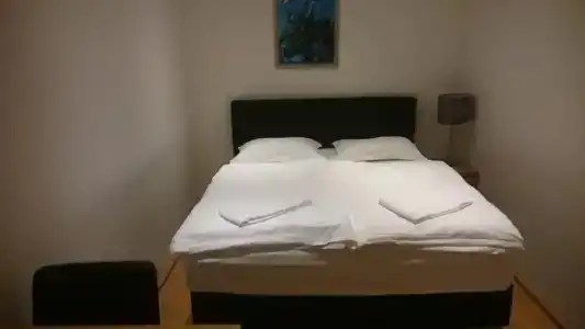 4th Floor - 15