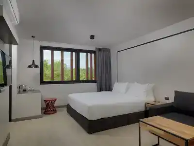 Prime Town - Posh & Port Phuket - 38