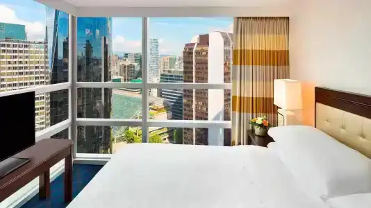 Sheraton Wall Centre - 64