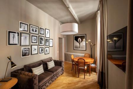 Condotti Boutique - 37
