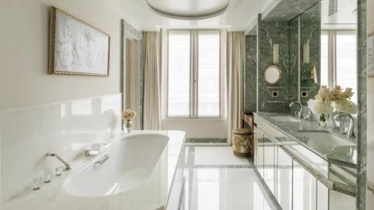 Four Seasons George v Paris - 94