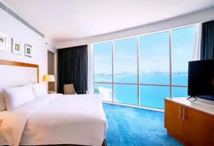 Hilton - 41