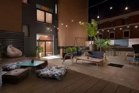 Best Western Plus Spring House - 19