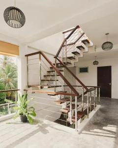 Bliss Dhigurah - 25