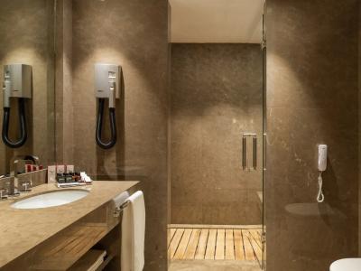 Mövenpick Istanbul Bosphorus - 42