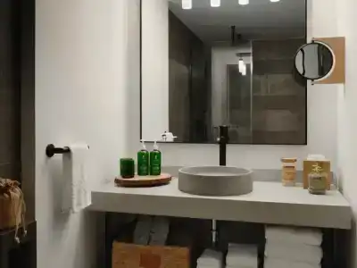 1 San Francisco - 52