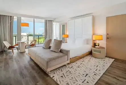 The Gabriel Miami Downtown, Curio Collection by Hilton - 85