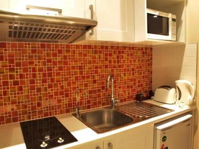 Albany Rosedale - 10