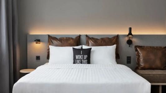 Moxy Duesseldorf City - 38