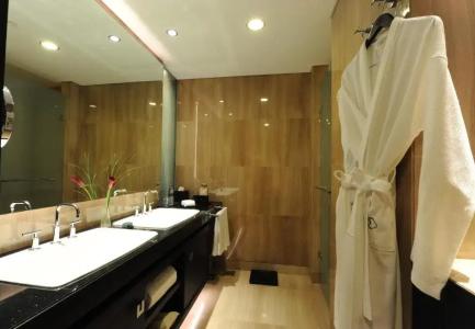Sofitel Abu Dhabi Corniche - 48