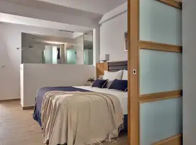 Cavo Orient Beach & Suites - 84