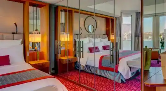 Fairmont Grand Geneva - 59