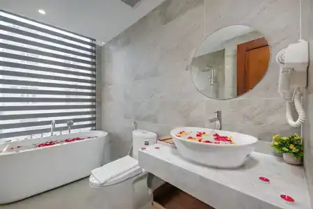 Sea Corner Boutique & Apartment - 60