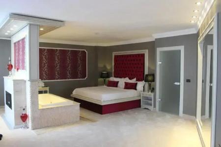 Phoenicia Grand - 62