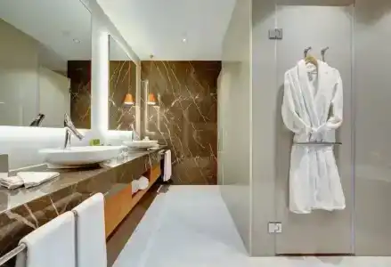 DoubleTree by Hilton Adana - 56